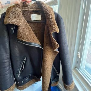 Zara women’s coat with Sherpa lining